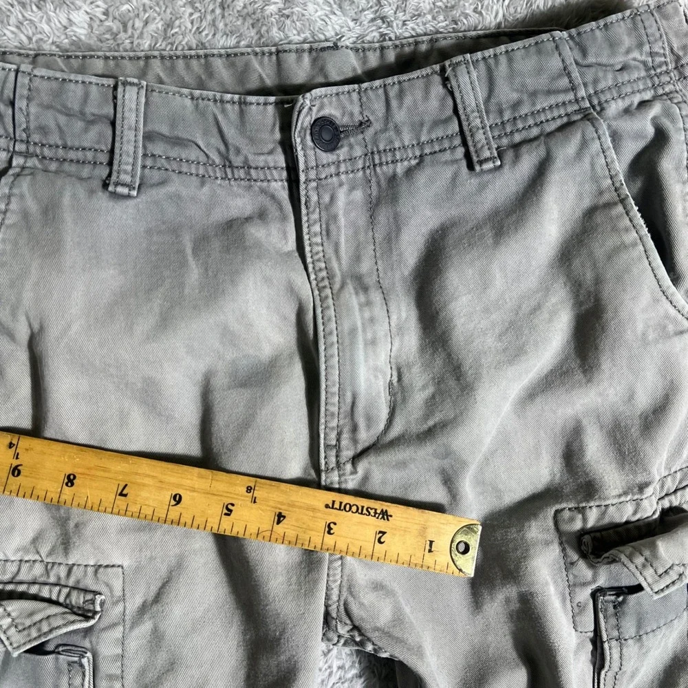 Levis Mens Gray Cotton Twill Multi Pocket Cargo Pants 31x30 Straight Leg Pants
